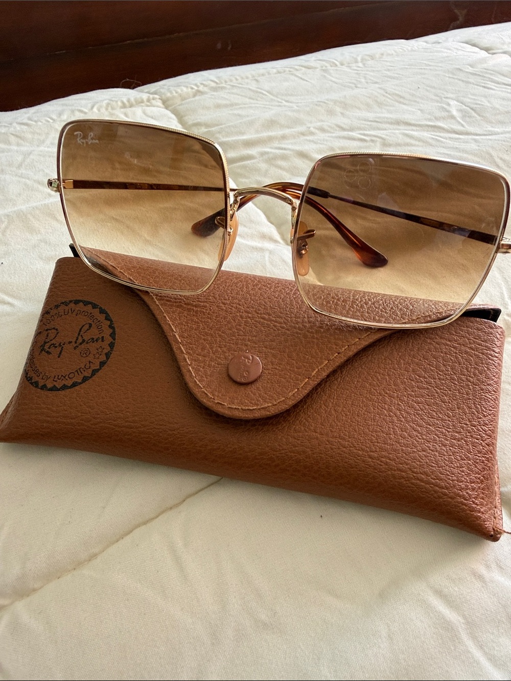 Ray-Ban Women's Gold Frame Brown Gradient Square Sunglasses with Brown Case